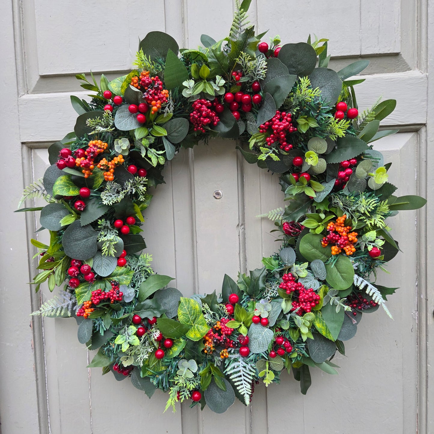 Deluxe Natural Red Berry Christmas Door / Wall Wreath, luxury Christmas decor